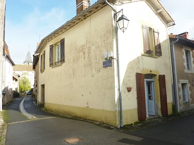 2 bed stone house for sale near Liglet