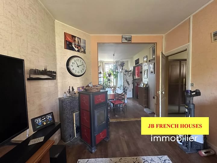 2 bed stone house for sale near Noth