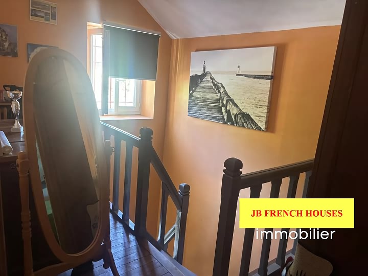2 bed stone house for sale near Noth