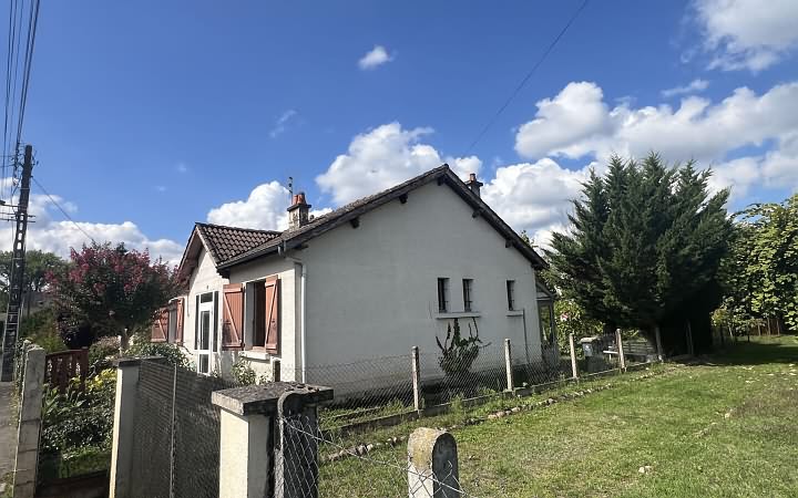 3 bed stone house for sale near Aubas