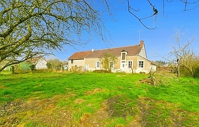 2 bed stone house for sale near SOUTH INDRE and SOUTH CHER and NORTH CREUSE