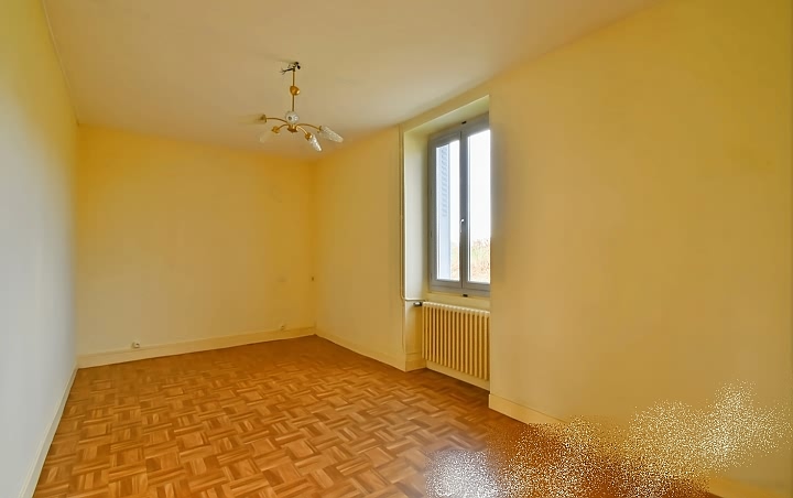 2 bed stone house for sale near SOUTH INDRE and SOUTH CHER and NORTH CREUSE