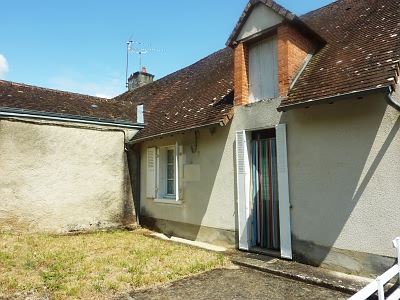 2 bed stone house for sale near Liglet