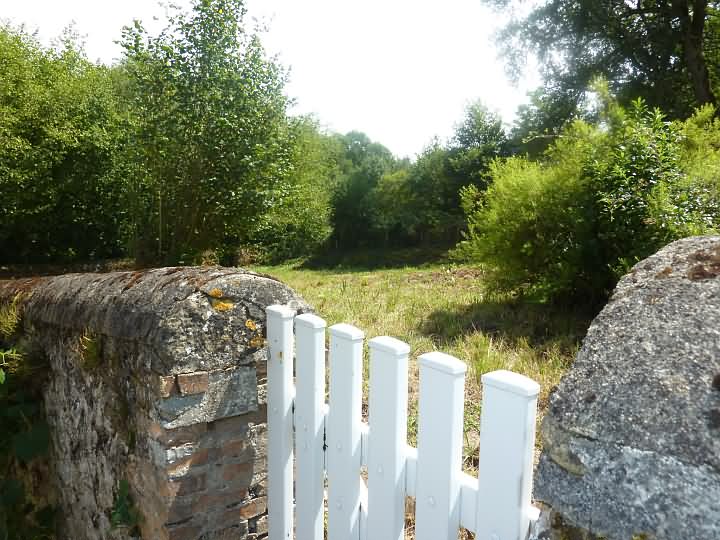 2 bed stone house for sale near Liglet