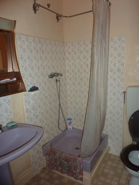 2 bed stone house for sale near Liglet