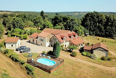 5 bed stone house for sale near Goulat