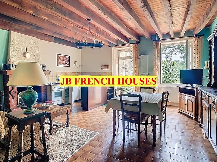 3 bed stone house for sale near Loutehel