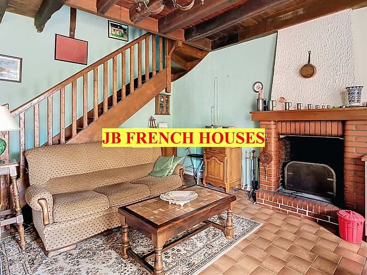 3 bed stone house for sale near Loutehel