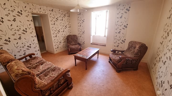 3 bed stone house for sale near Goulat