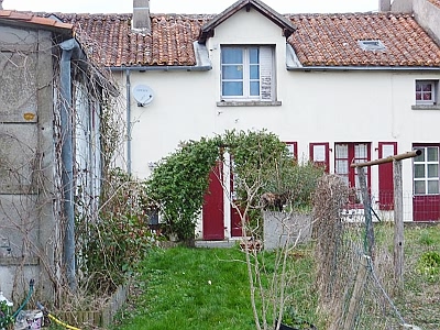 4 bed stone house for sale near Liglet