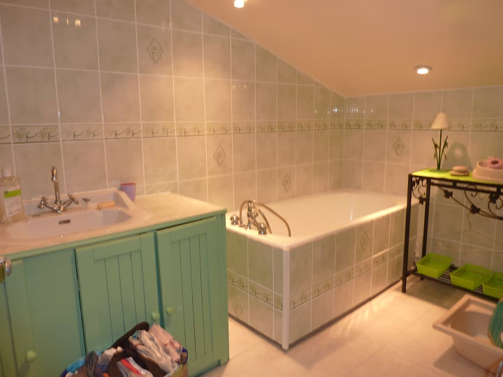 4 bed stone house for sale near Liglet