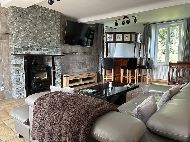 3 bed stone cottage for sale near Tréprel