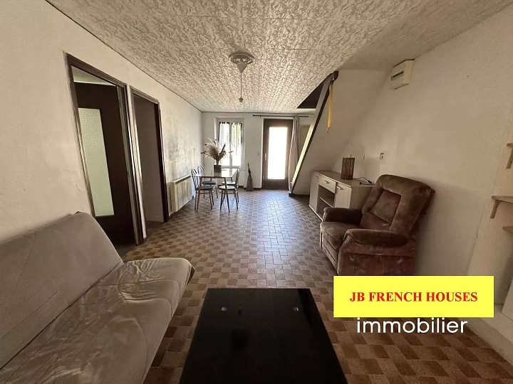 2 bed stone house for sale near Noth