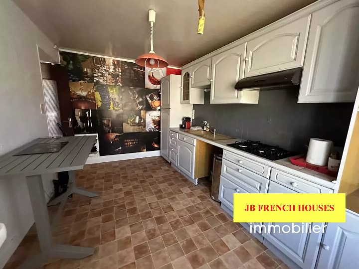 2 bed stone house for sale near Noth