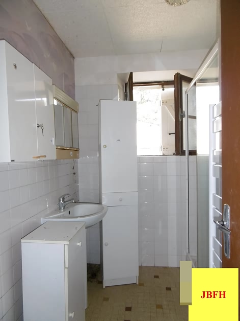 2 bed stone house for sale near Vienne And Haute Vienne