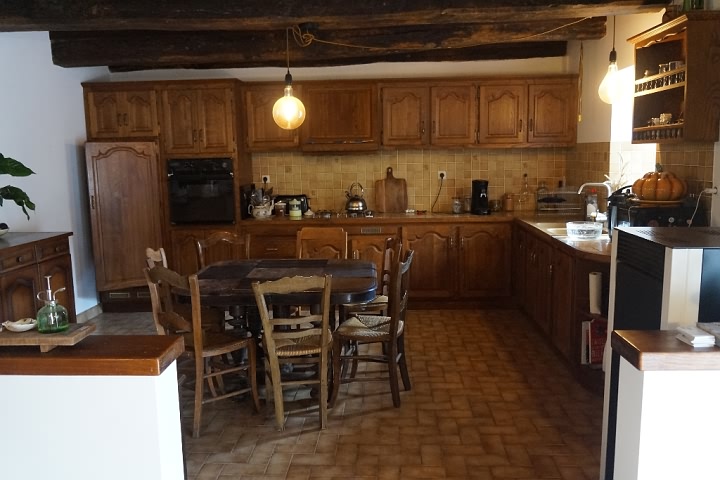 3 bed stone house for sale near Keraden