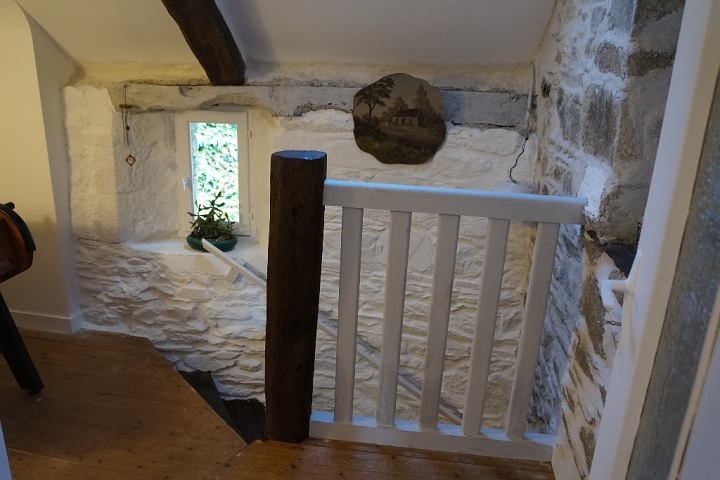 3 bed stone house for sale near Keraden