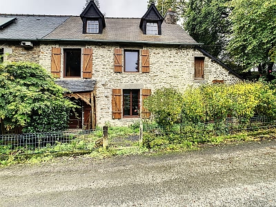 2 bed stone house for sale near Mohon