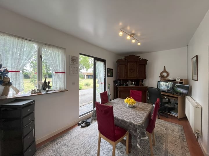 2 bed stone house for sale near Lambus
