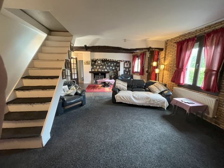 2 bed stone house for sale near Lambus