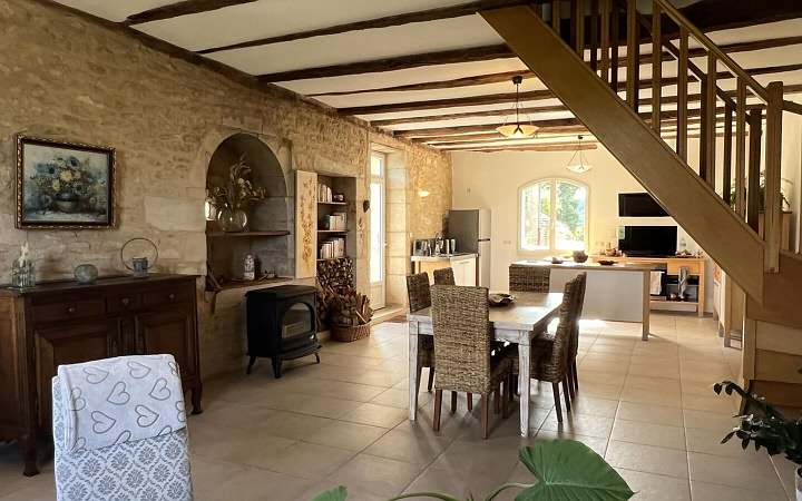 2 bed stone house for sale near Aubas
