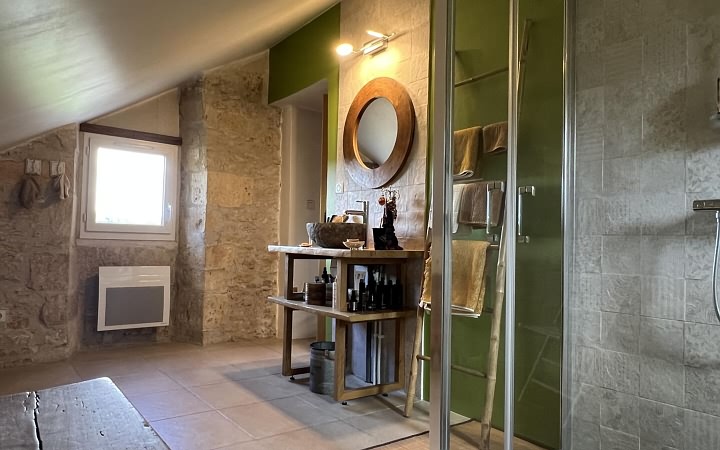 2 bed stone house for sale near Aubas