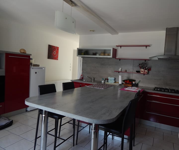 4 bed stone house for sale near Ardilleux