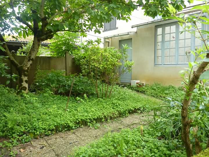 3 bed stone house for sale near Liglet