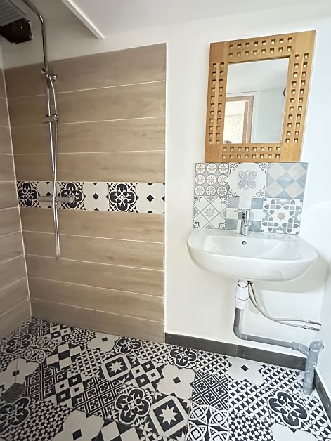 1 bed stone house for sale near Monas