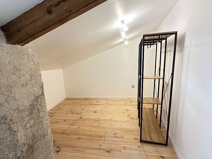 1 bed stone house for sale near Monas