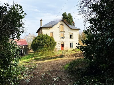 4 bed stone house for sale near Grand Bueix