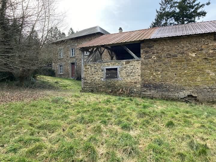 4 bed stone house for sale near Grand Bueix