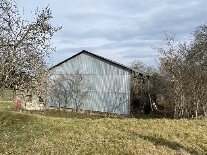 4 bed stone house for sale near Grand Bueix