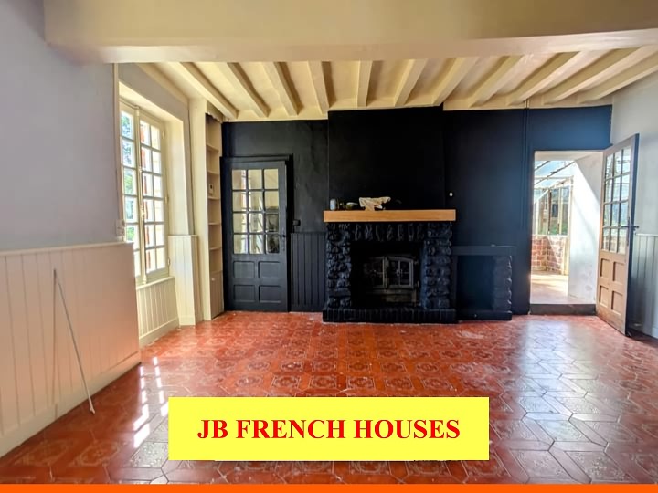 3 bed stone house for sale near Igé