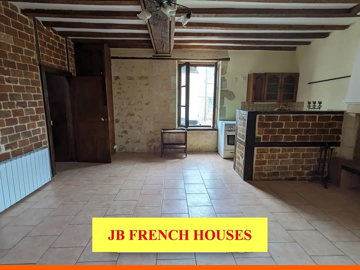 2 bed stone house for sale near Igé