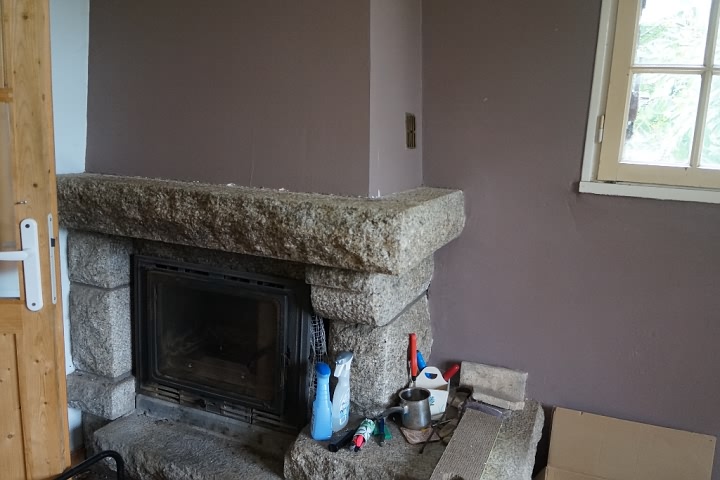3 bed stone house for sale near Keraden