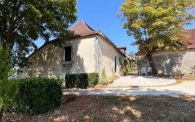 2 bed stone cottage for sale near Ajat
