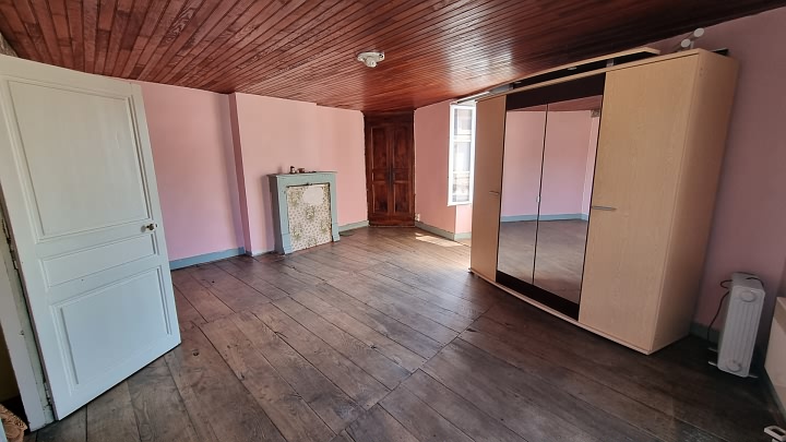 2 bed stone house for sale near Goulat