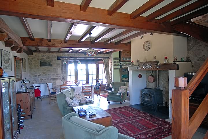 3 bed stone house for sale near Vanxains