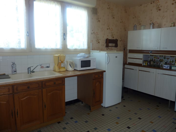 3 bed house for sale near Liglet