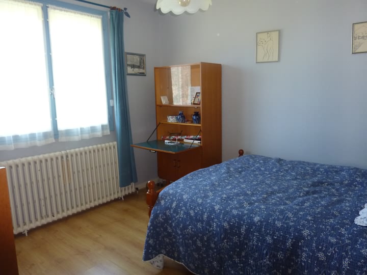 3 bed house for sale near Liglet