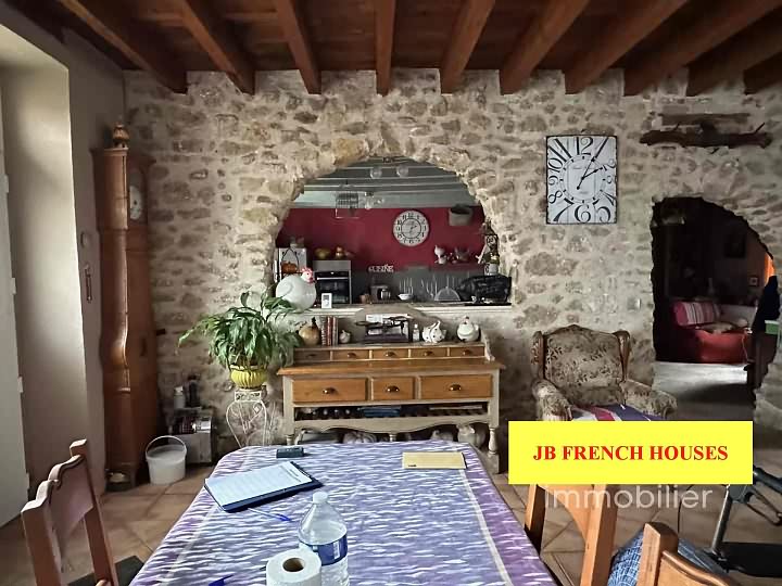 4 bed stone farmhouse for sale near Noth