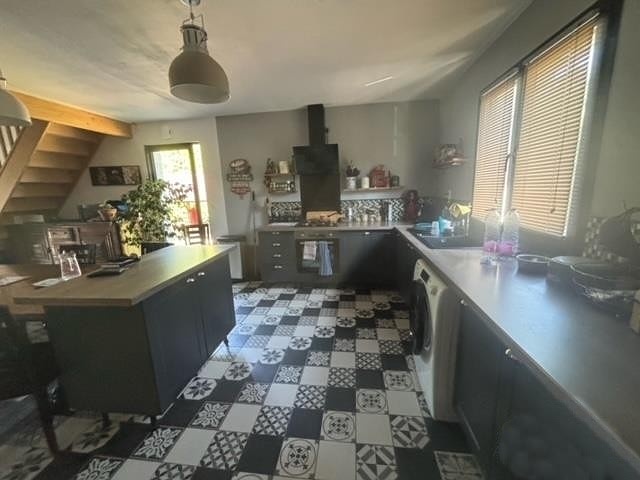 6 bed stone house for sale near Farebout