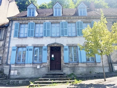 4 bed stone house for sale near Farges