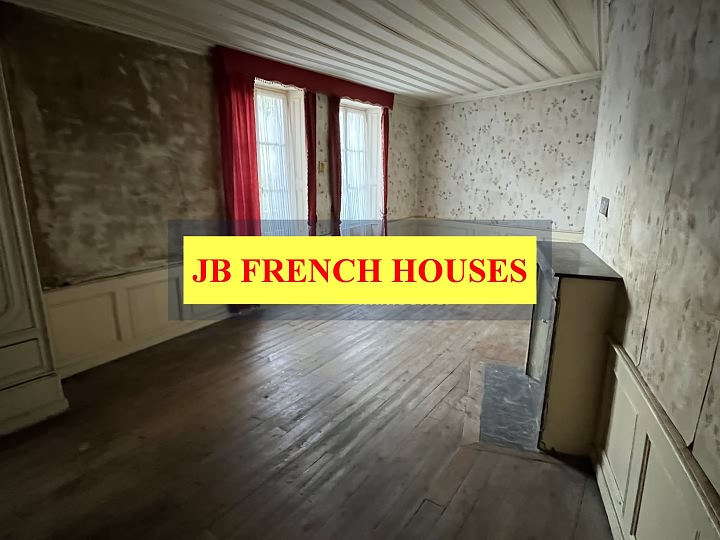 5 bed stone house for sale near Burcy