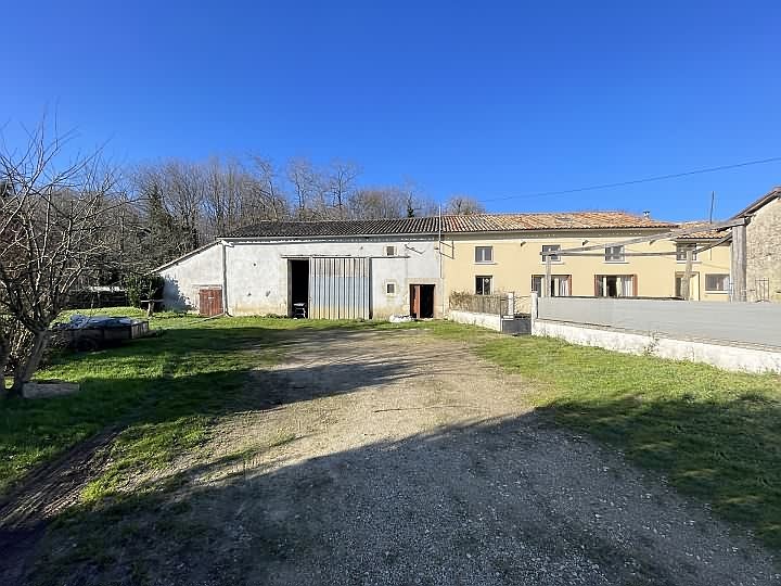 3 bed stone house for sale near Pliboux