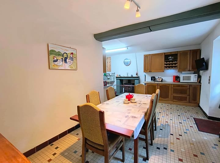 3 bed stone house for sale near Lesbois