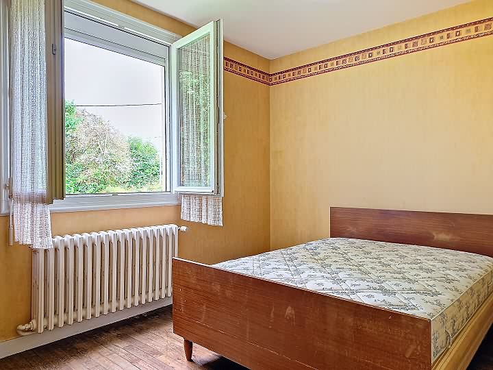 3 bed house for sale near Taupont