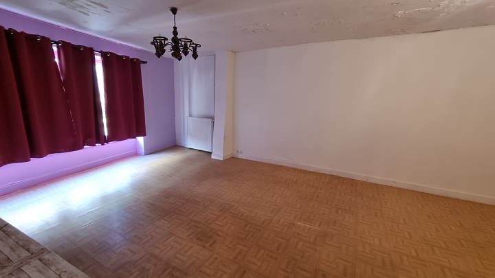 5 bed stone house for sale near Goulat