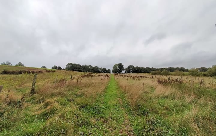 2 bed stone house for sale near Averton